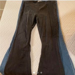 LOT OF 2 Free People Pull-on Flare Jeans